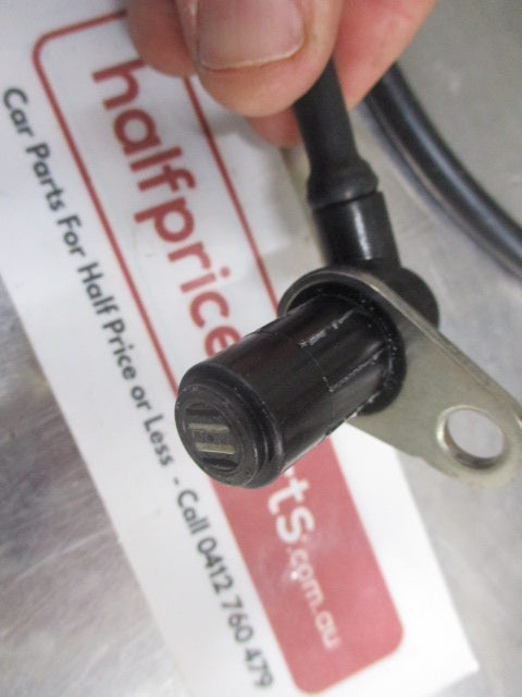 Mitsubishi Pajero Genuine Right Hand Front ABS Speed Sensor New Part