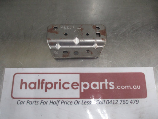 Mazda 2 Genuine Rear Console Bracket New Part