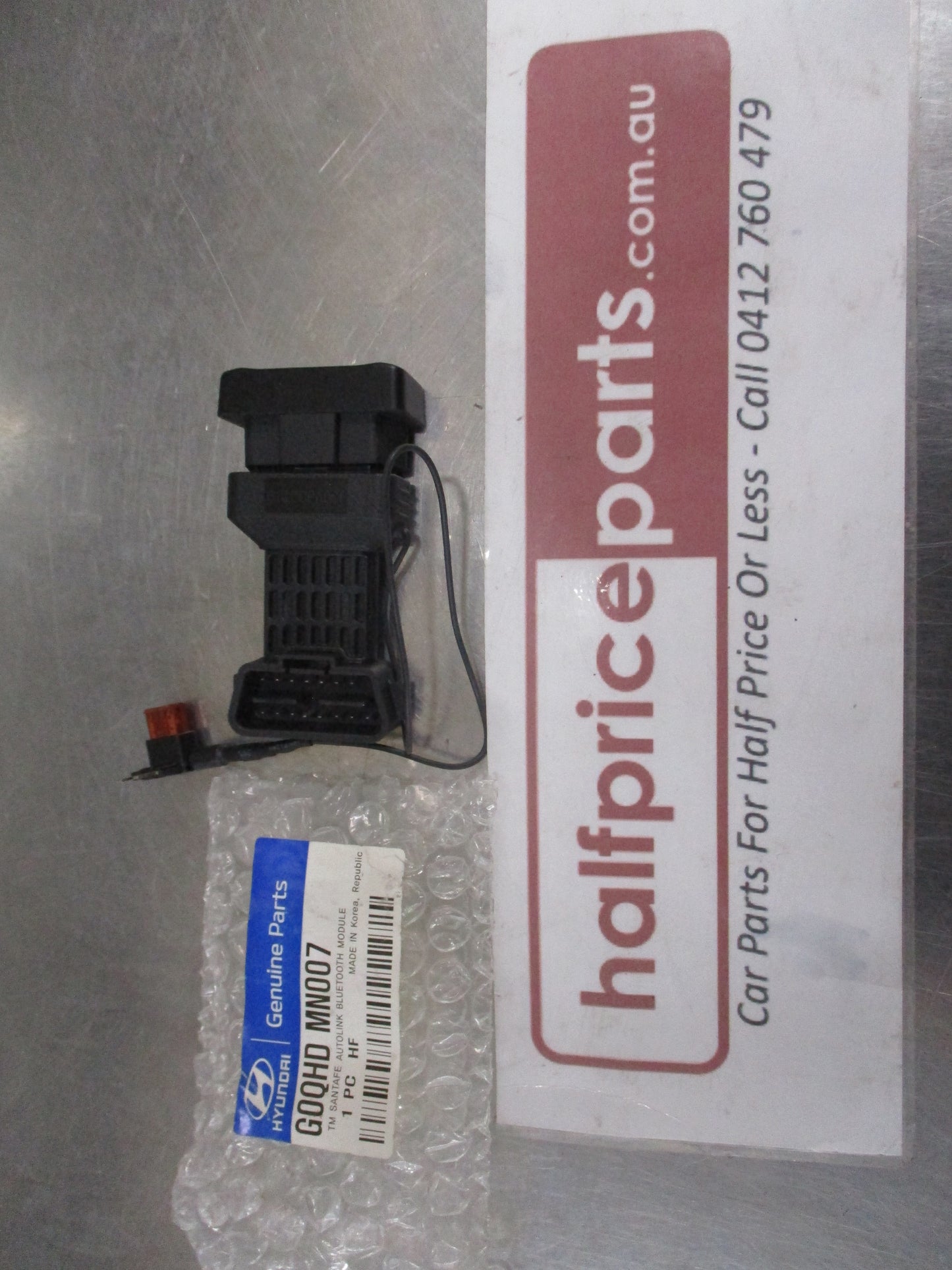 Hyundai Santa Fe Genuine Auto Link Bluetooth Module New Part