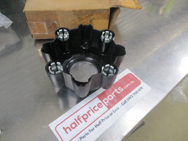 Ford F250 / F350 Series 4x4 Genuine Wheel Hub Centre Cap Cover New Part