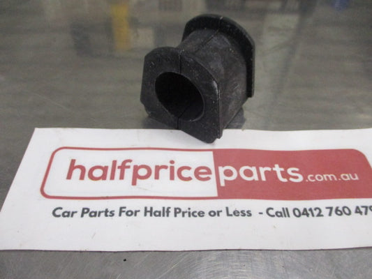 Mitsubishi Pajero Genuine Rear Sway Bar Bush New Part
