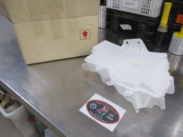 Mitsubishi Triton MQ/MR Genuine Windscreen Washer Tank New Part