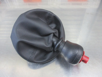 VW Transporter Genuine Gear Knob And Boot New Part