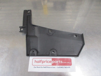 Mitsubishi Pajero Genuine Left Hand Front Mud Flap New Part