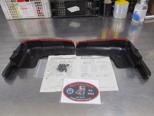 Mitsubishi Outlander Genuine Front Mud Flap Kit Screw /Instruction New Part