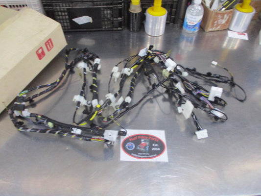 Mitsubishi Triton Genuine Floor Harness Assembly New Part.