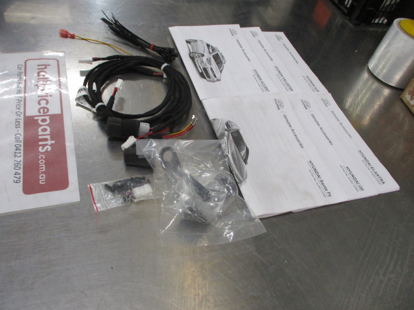 Hyundai Elantra / I30 Genuine Interior Lighting Fitting Kit (WITH OUT LIGHTS)  New Part.