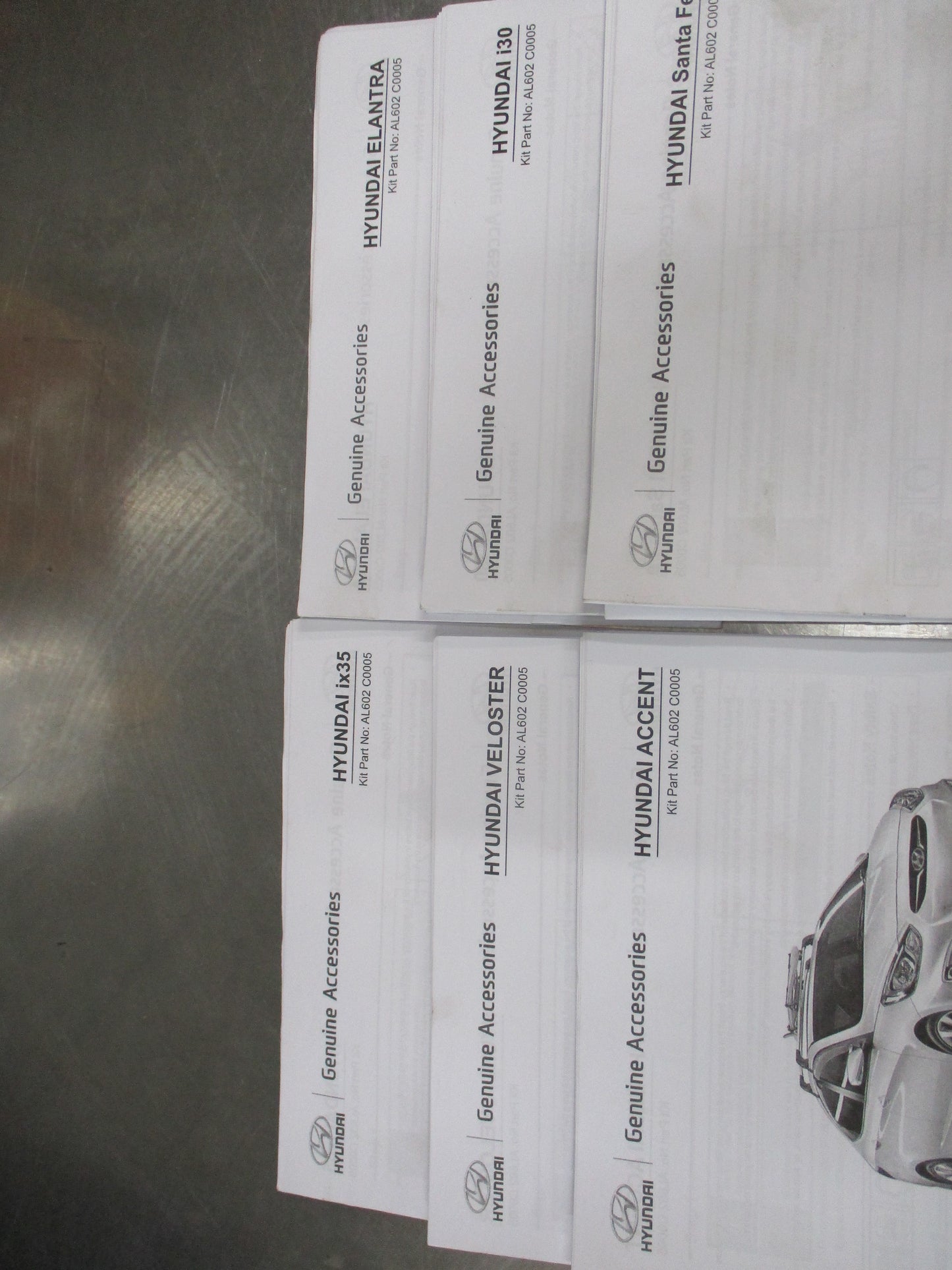 Hyundai Elantra / I30 Genuine Interior Lighting Fitting Kit (WITH OUT LIGHTS)  New Part.