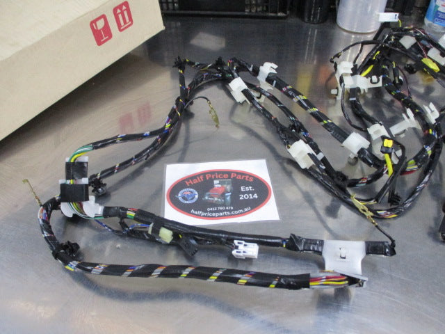 Mitsubishi Triton Genuine Floor Harness Assembly New Part.