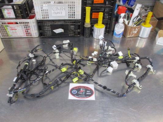 Mitsubishi Triton Genuine Floor Wiring Harness MPN Assembly New Part.