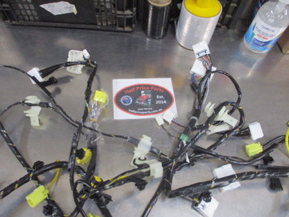 Mitsubishi Triton Genuine Floor Wiring Harness MPN Assembly New Part.