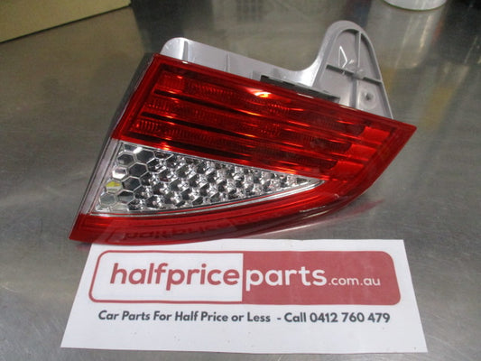 Ford Mondeo Hatchback Genuine Rear Right Hand Inner Tail Light New Part