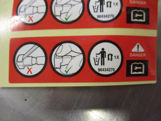 Holden Captiva Genuine Lable Set Fuel Feed Return Pipe New Part