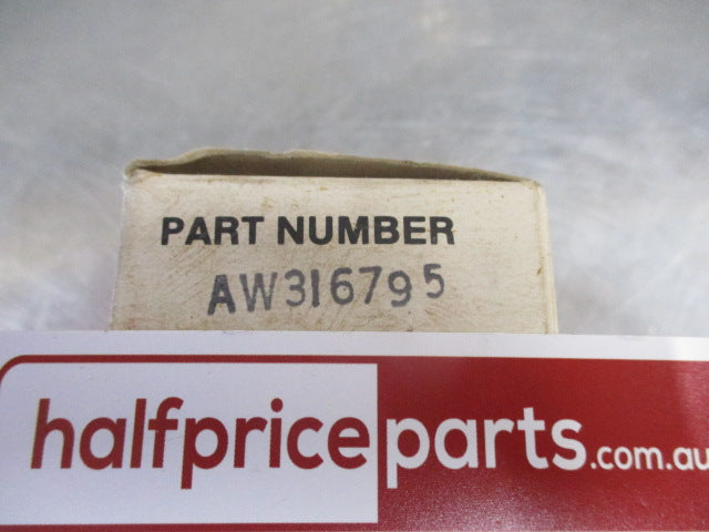 Mitsubishi Sigma Genuine Radiator Cap New Part