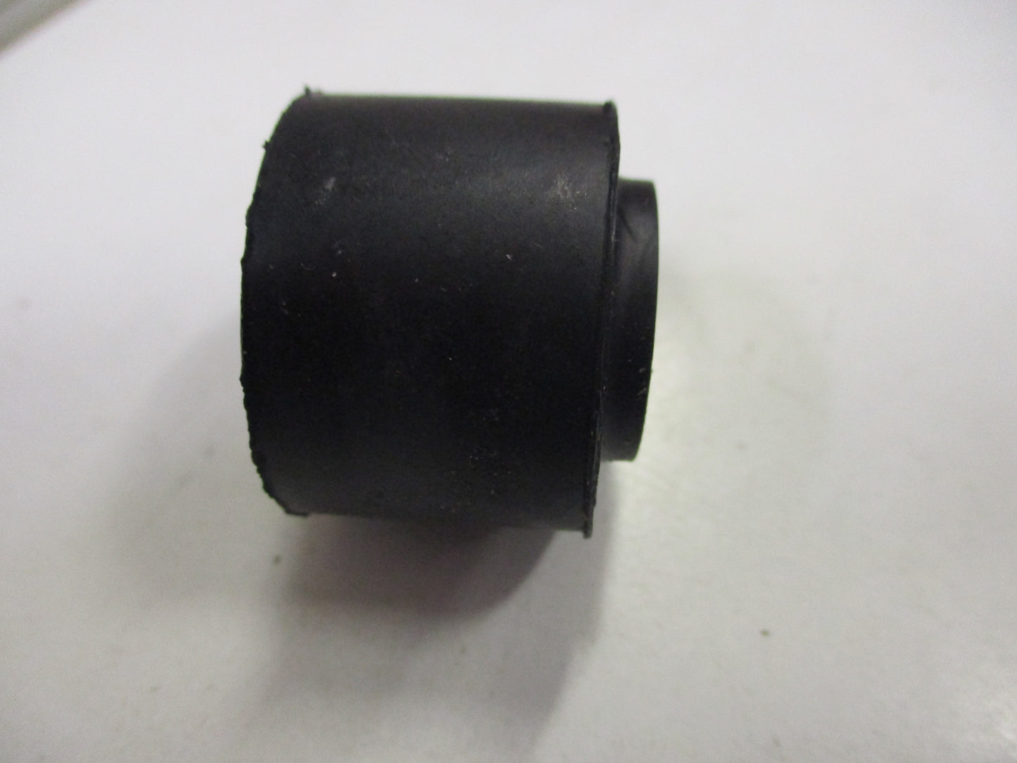 SsangYong Genuine Sway Bar Link Rubber New Part