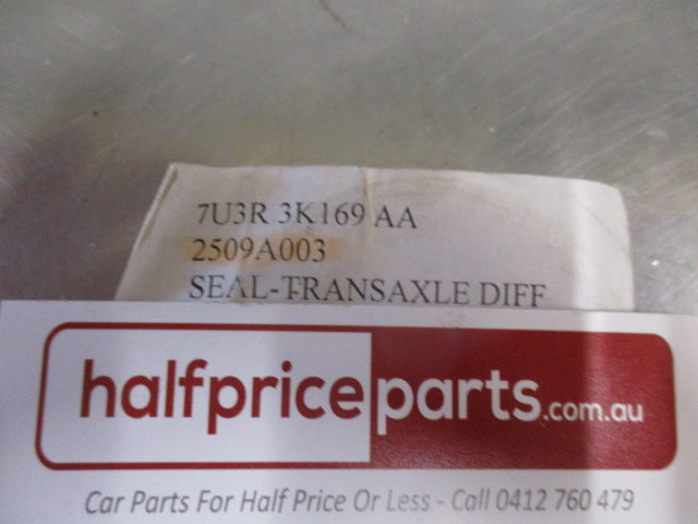 Mitsubishi Lancer Evolution Genuine Manual Transmission Case Oil Seal New Part