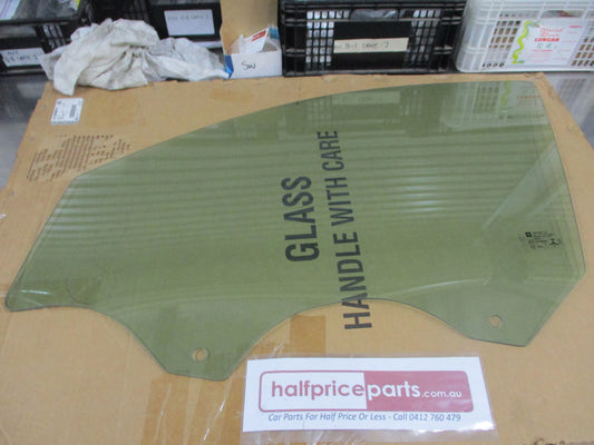 Holden Equinox Genuine Front Passenger Window Glass New Part