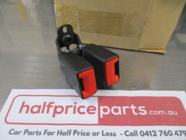 Ford Focus LV Genuine Rear Centre Twin Seat Belt Buckles New Part