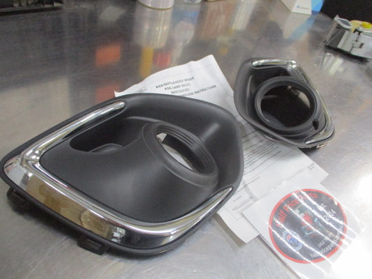 Mitsubishi Outlander Sport Genuine Chrome Fog Light Bezel Pair New Part