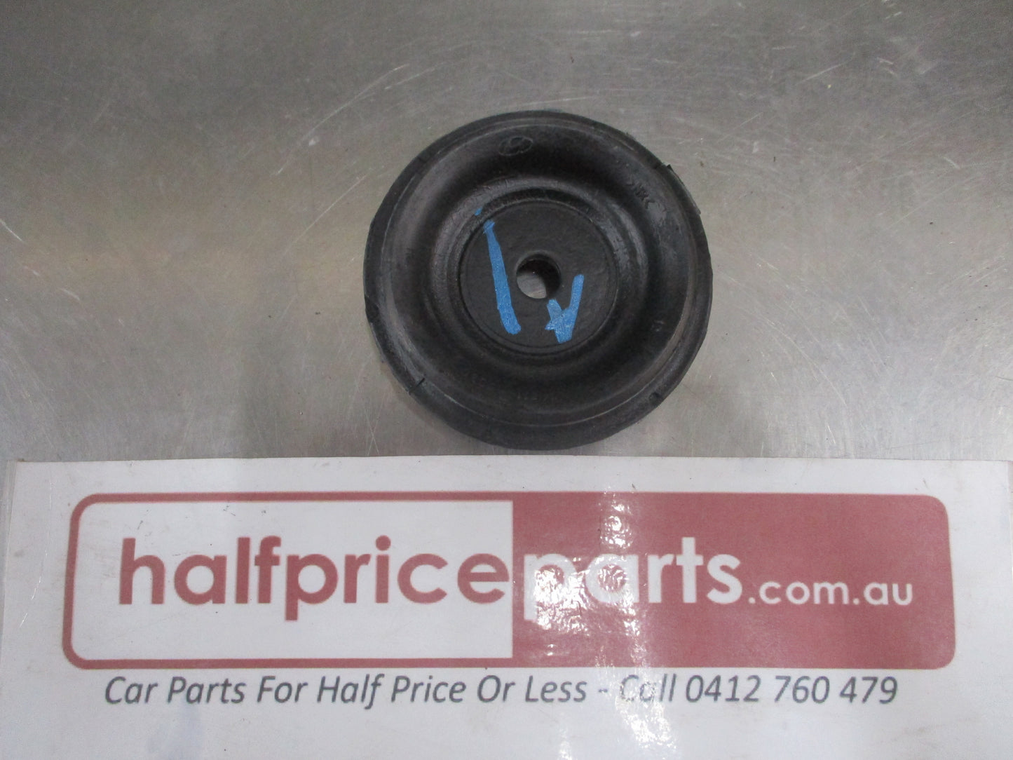 Hyundai i20 Genuine Front Strut Insulator Support  New Part