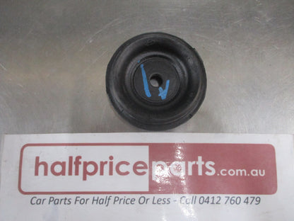 Hyundai i20 Genuine Front Strut Insulator Support  New Part