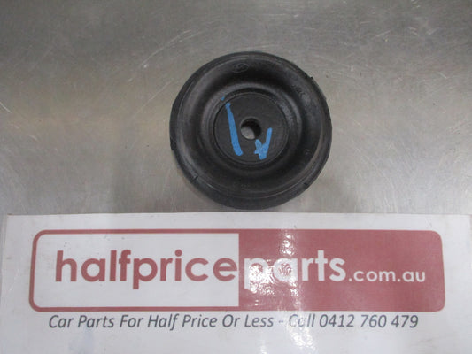 Hyundai i20 Genuine Front Strut Insulator Support  New Part