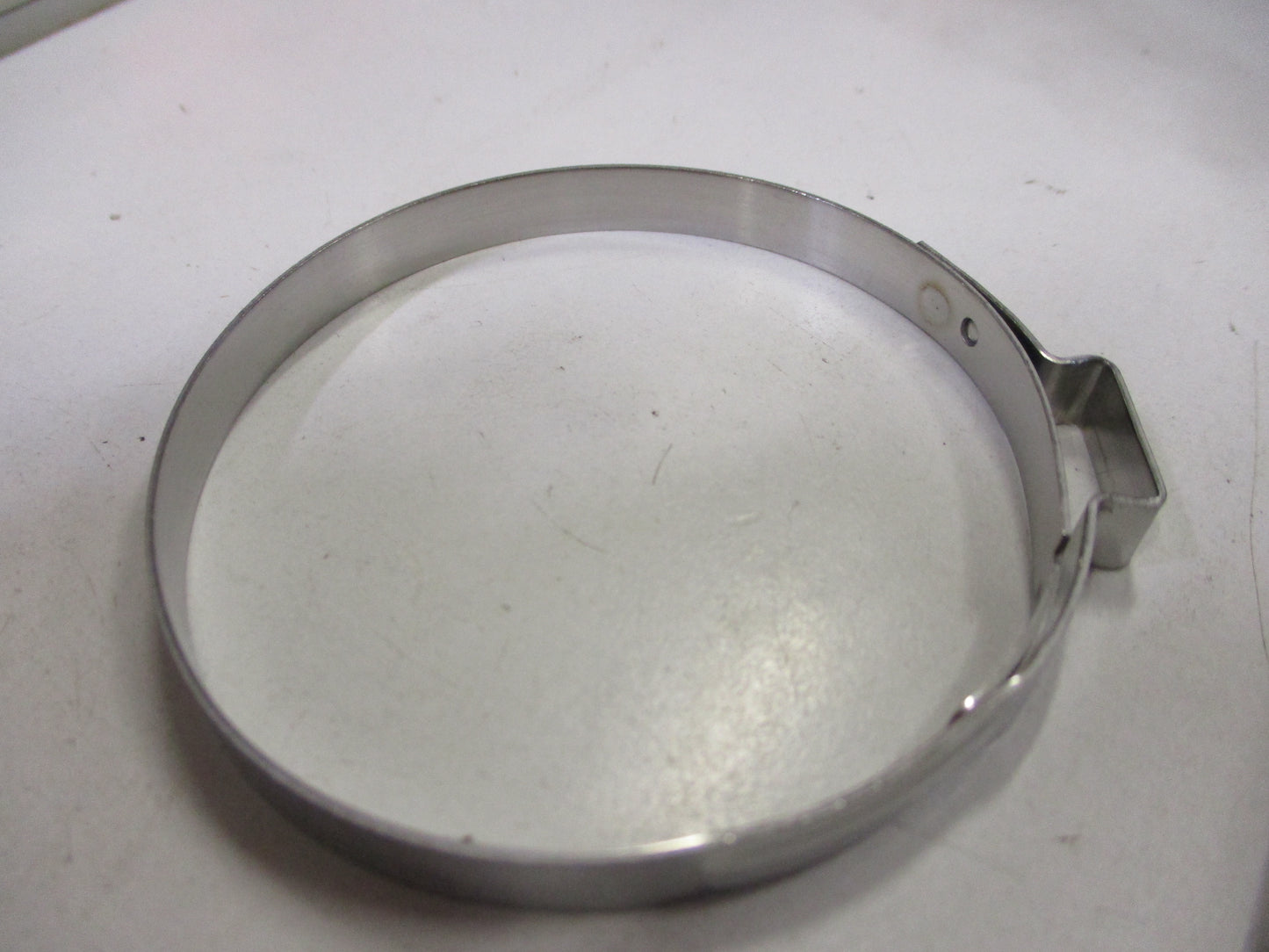 Holden Caprice Genuine Steering Rack Boot Clamp New Part