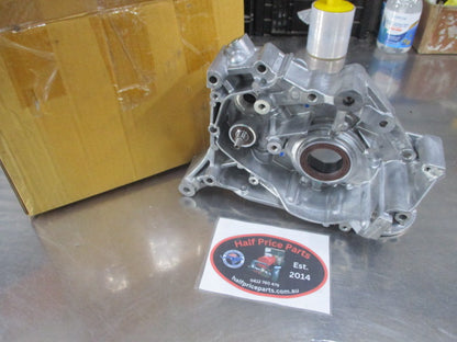 Mitsubishi Triton 2.5Ltr Turbo Diesel Genuine Cylinder Block Oil Filter Assembly Plate New Part