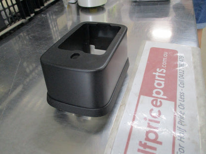 Isuzu Elf NKR85 Genuine Right Hand Door Indicator Base Bezel New Part