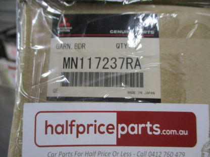 Mitsubishi Pajero Genuine Back Door License Plate Moulding (Factory Burgundy) New Part