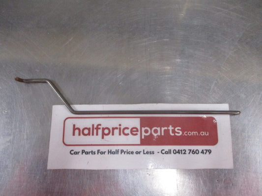 Mitsubishi Pajero Genuine Rear Left Seat Adjuster Rod Reclining New Part