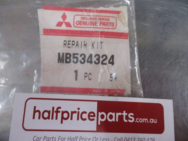 Mitsubishi Triton/Pajero Genuine Wheel Cylinder Repair Kit New Part