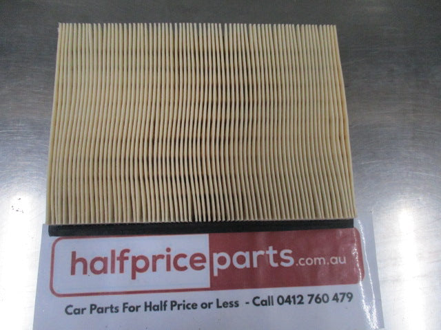 Wesfil Air Filter Suitable For Ford Escape-Taurus/Mazda Tribute New Part