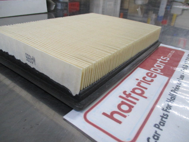 Wesfil Air Filter Suitable For Ford Escape-Taurus/Mazda Tribute New Part