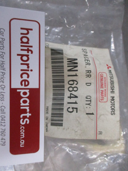 Mitsubishi Outlander/Eclipse/Lancer Genuine Differential Pinion Bearing Spacer New Part