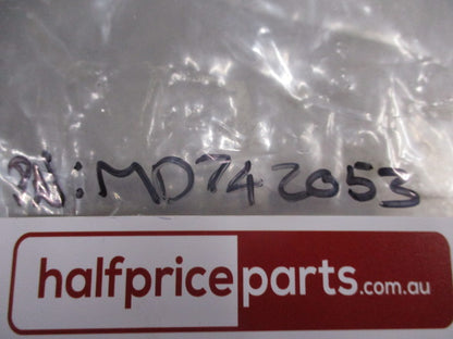 Mitsubishi Magna/Eclipse/300GT/Magna Genuine Transmission Output Shaft Oil Seal New Part