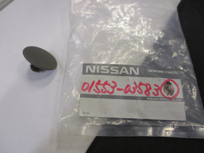 Nissan Y61 Patrol Genuine Trim Clip New Part