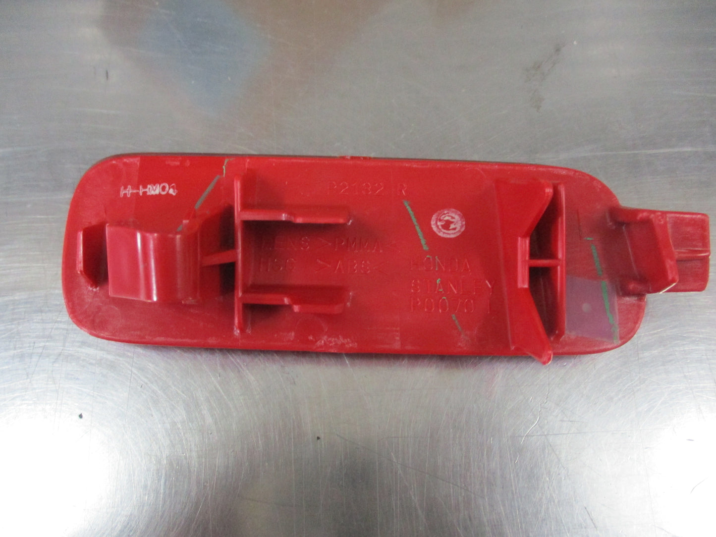 Honda CRV Genuine Passenger Side Rear Bumper Reflector New