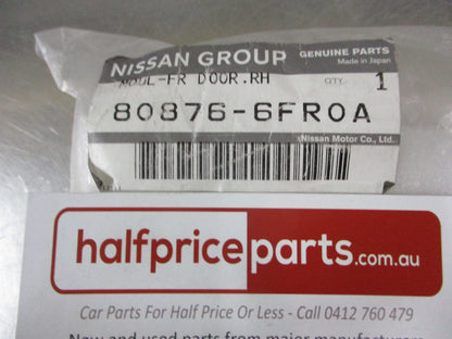 Nissan X-Trail T32 Genuine Right Hand Front Door Moulding New Part