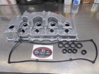 Mitsubishi Pajero Genuine Rocker Cover And Gasket Assembly New Part