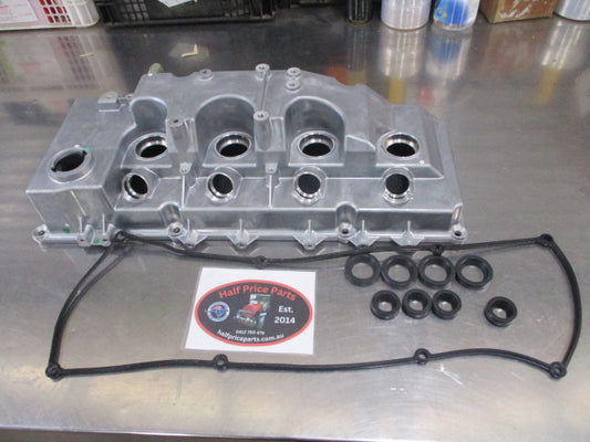Mitsubishi Pajero Genuine Rocker Cover And Gasket Assembly New Part
