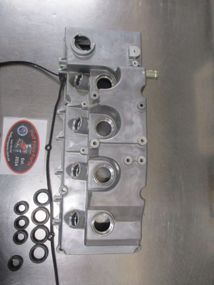 Mitsubishi Pajero Genuine Rocker Cover And Gasket Assembly New Part
