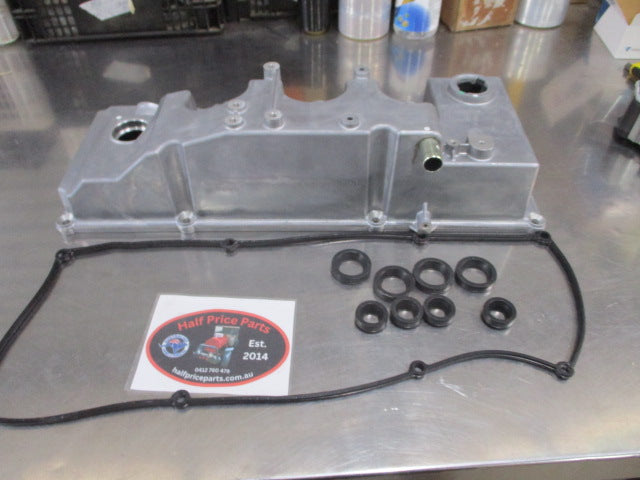Mitsubishi Pajero Genuine Rocker Cover And Gasket Assembly New Part