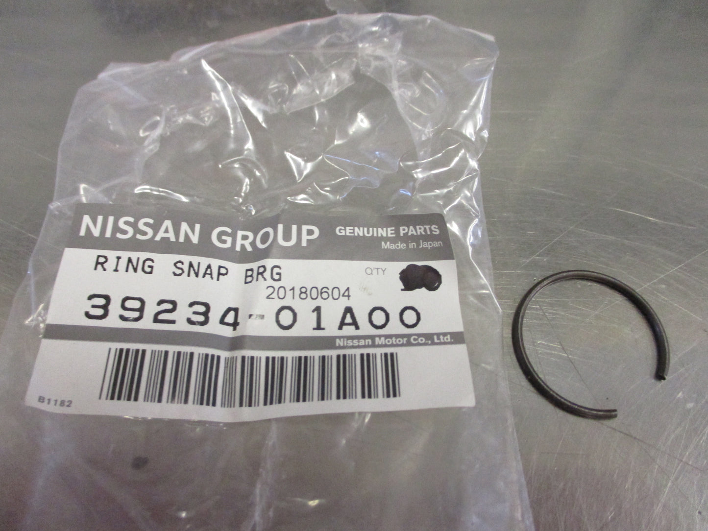 Nissan Skyline R32-R33-R34-GTR Genuine Drive Shaft Snap Ring New Part