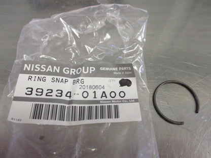 Nissan Skyline R32-R33-R34-GTR Genuine Drive Shaft Snap Ring New Part