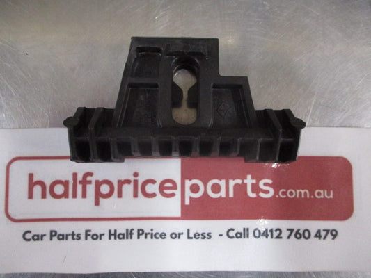 JEEP Compass/Patriot Genuine Battery Retainer/Stay New Part