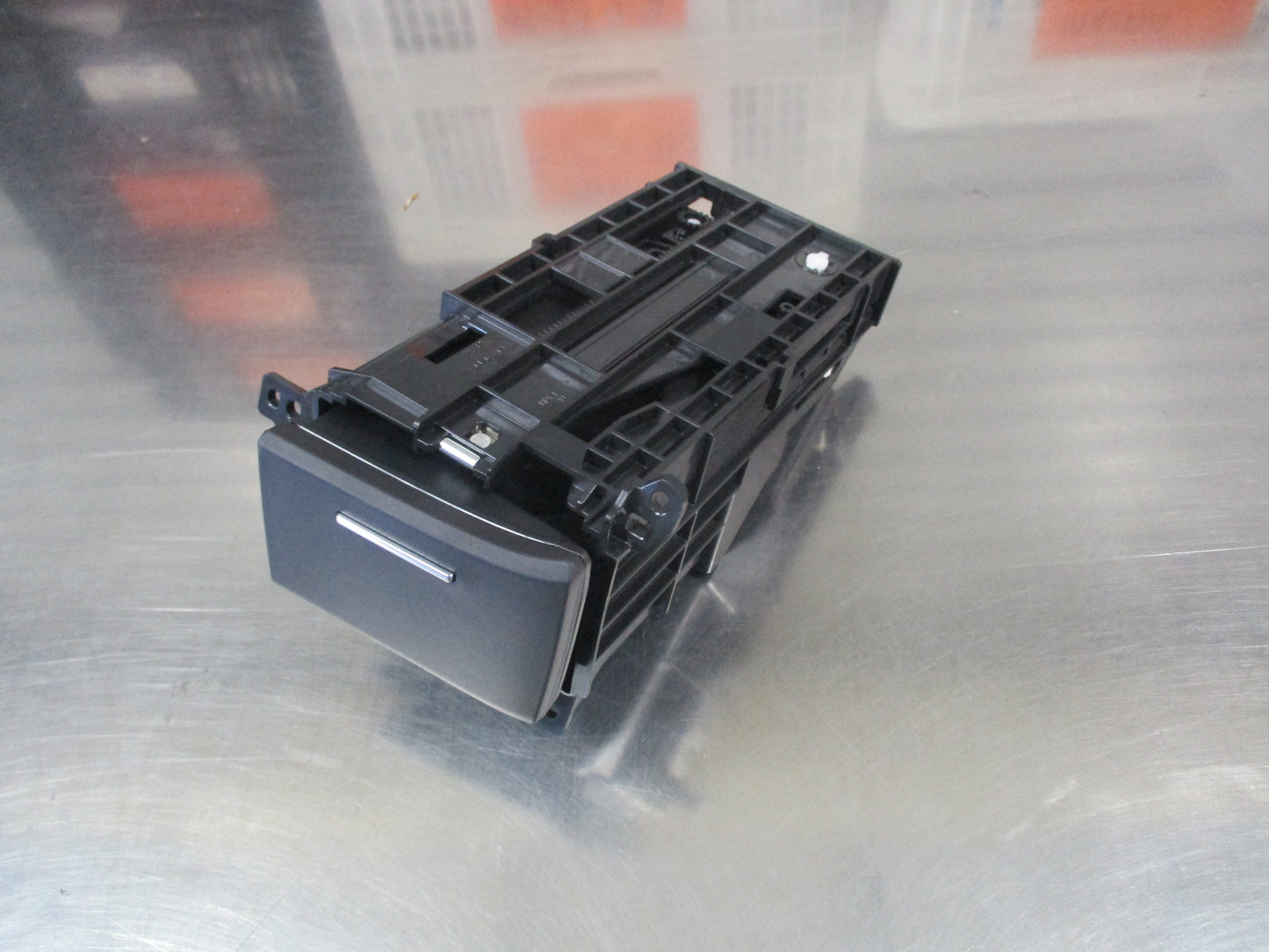 Honda Odyssey Genuine Drivers Side Cup Holder Assy New