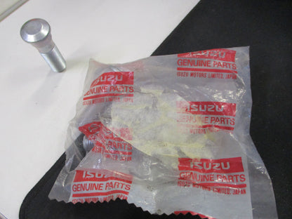 Isuzu NKR 85 Truck Genuine Front Wheel Stud New Part