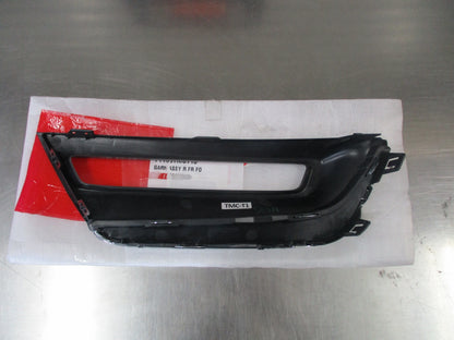 Honda CRV Prestige Genuine Right (Drivers) Side Fog Light Bezel New