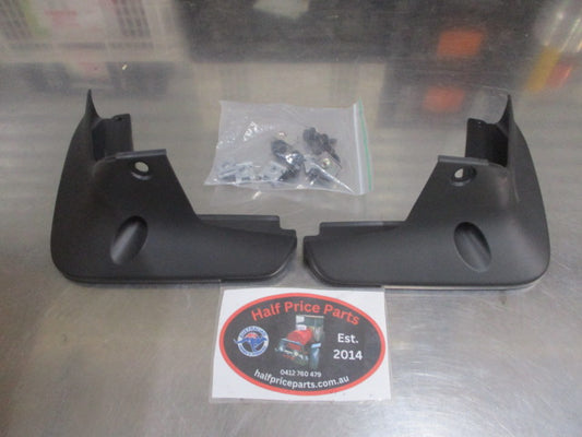 Mitsubishi Outlander Sports Genuine Rear Mud Flap Set New Part
